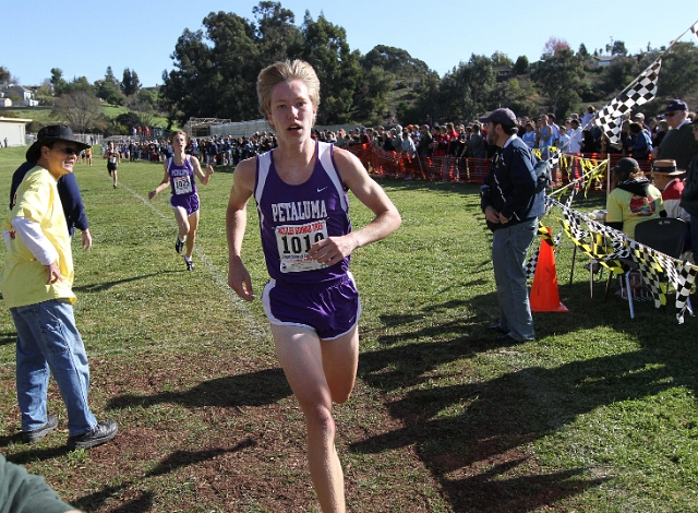 NCS XC D3 Boys-100.JPG - 2009 North Coast Section Cross Country Championships, Hayward High School, Hayward, California